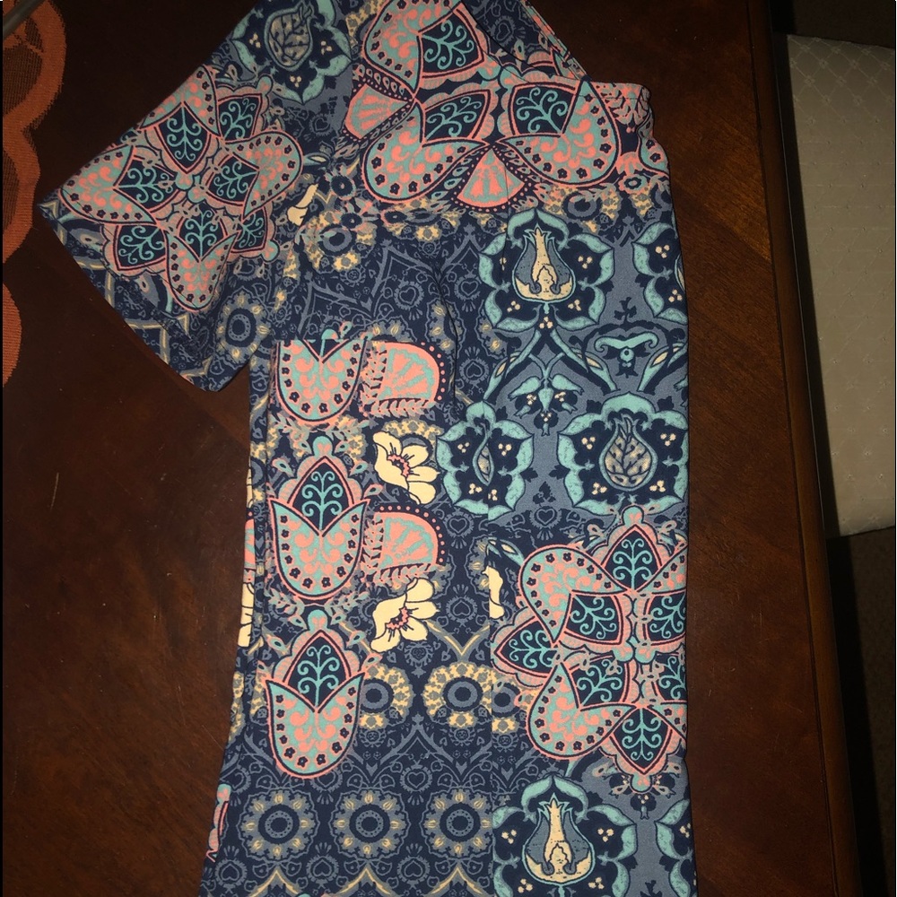 PAISLEY T-SHIRT DRESS